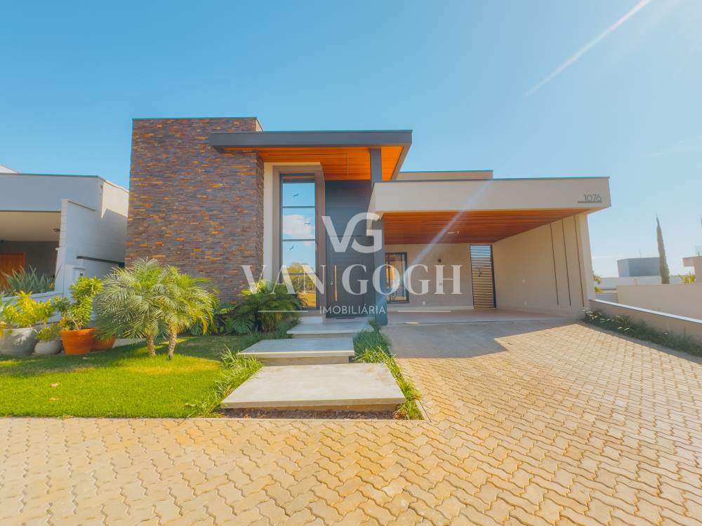 Casa Com 3 Suítes no Condomínio Residencial Flor D'aldeia em Holambra