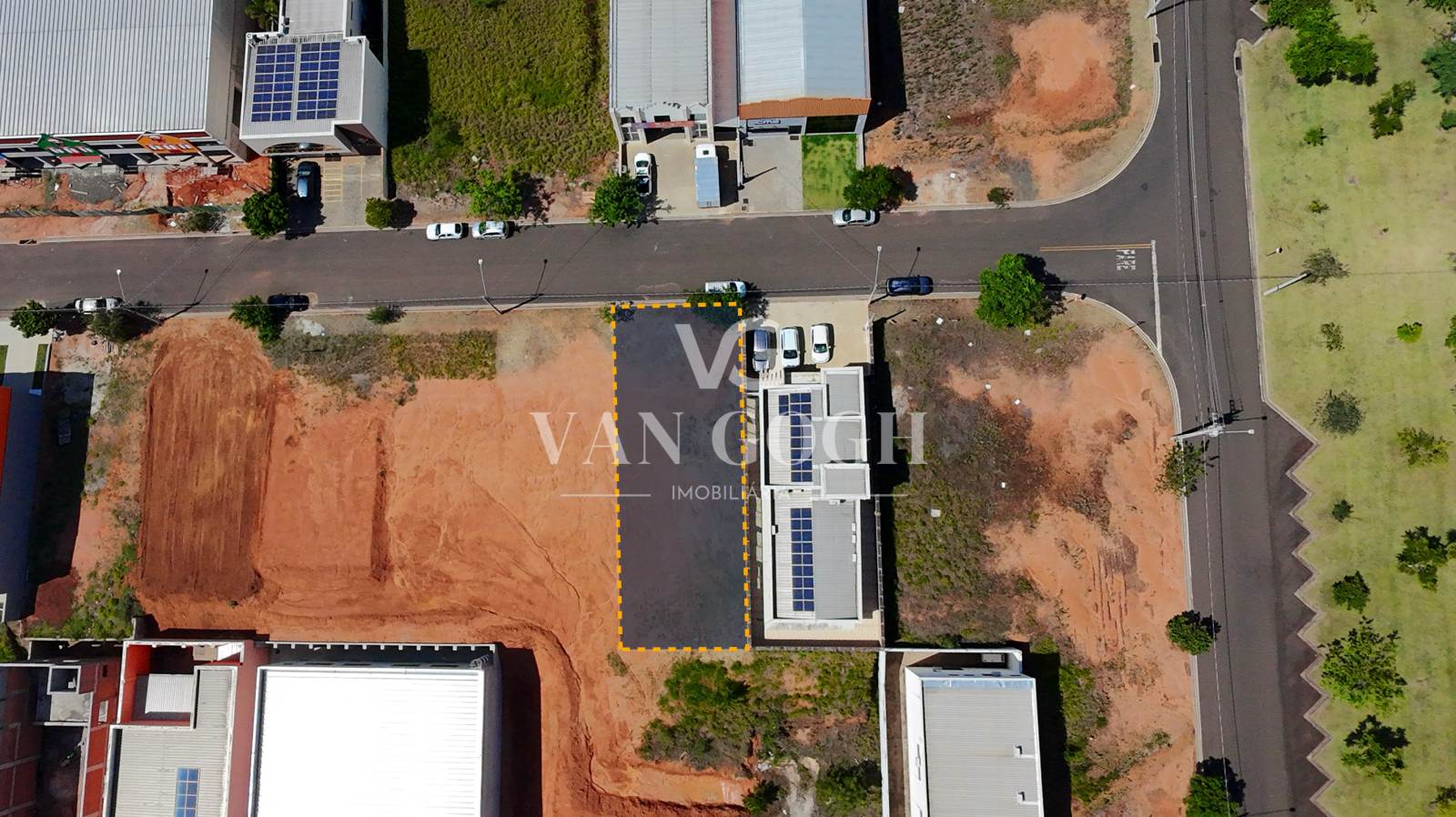 Terreno Centro Empresarial Van Gogh Holambra 