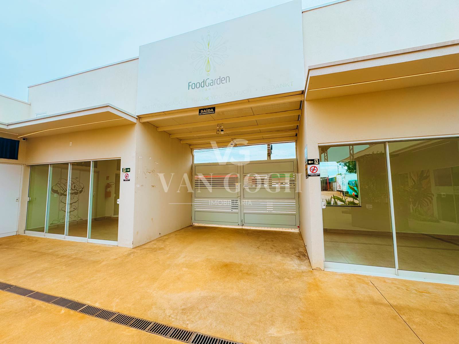 Prédio Comercial Centro Holambra 