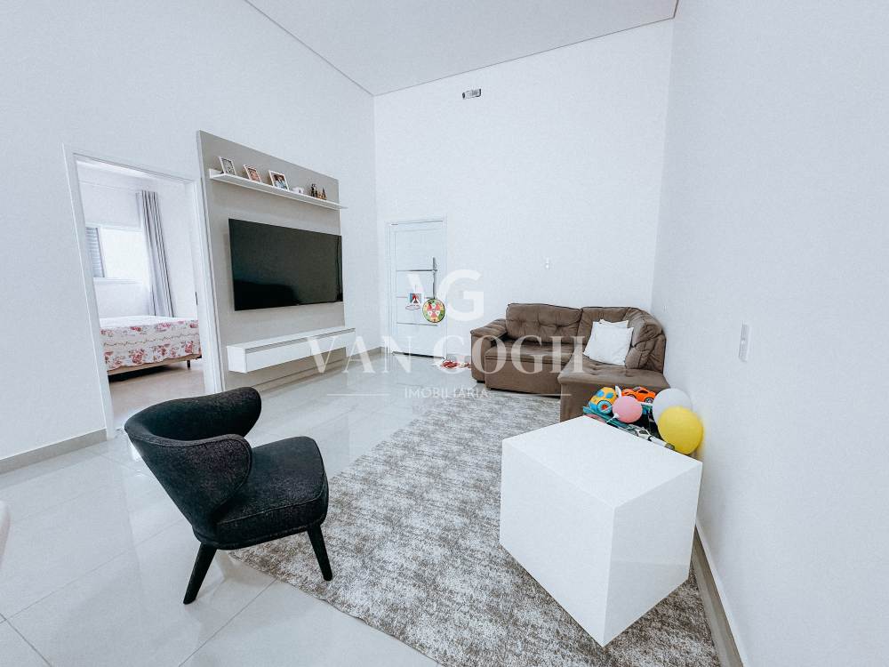 Casa à Venda Com 3 Quartos no Condomínio Resedás em Holambra